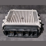 BMW 5 7 SERIES F01 F02 F10 F07 N57 D30A ENGINE CONTROL AUTOMATIC - DDE  8509757