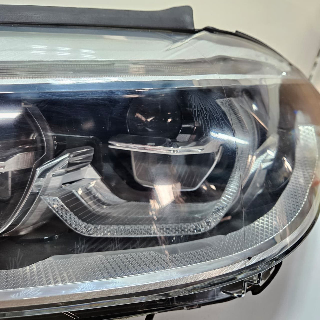 BMW  5 Series G30, G31, F90 m Adaptive LED Headlight 8499109 ECE LEFT SIDE