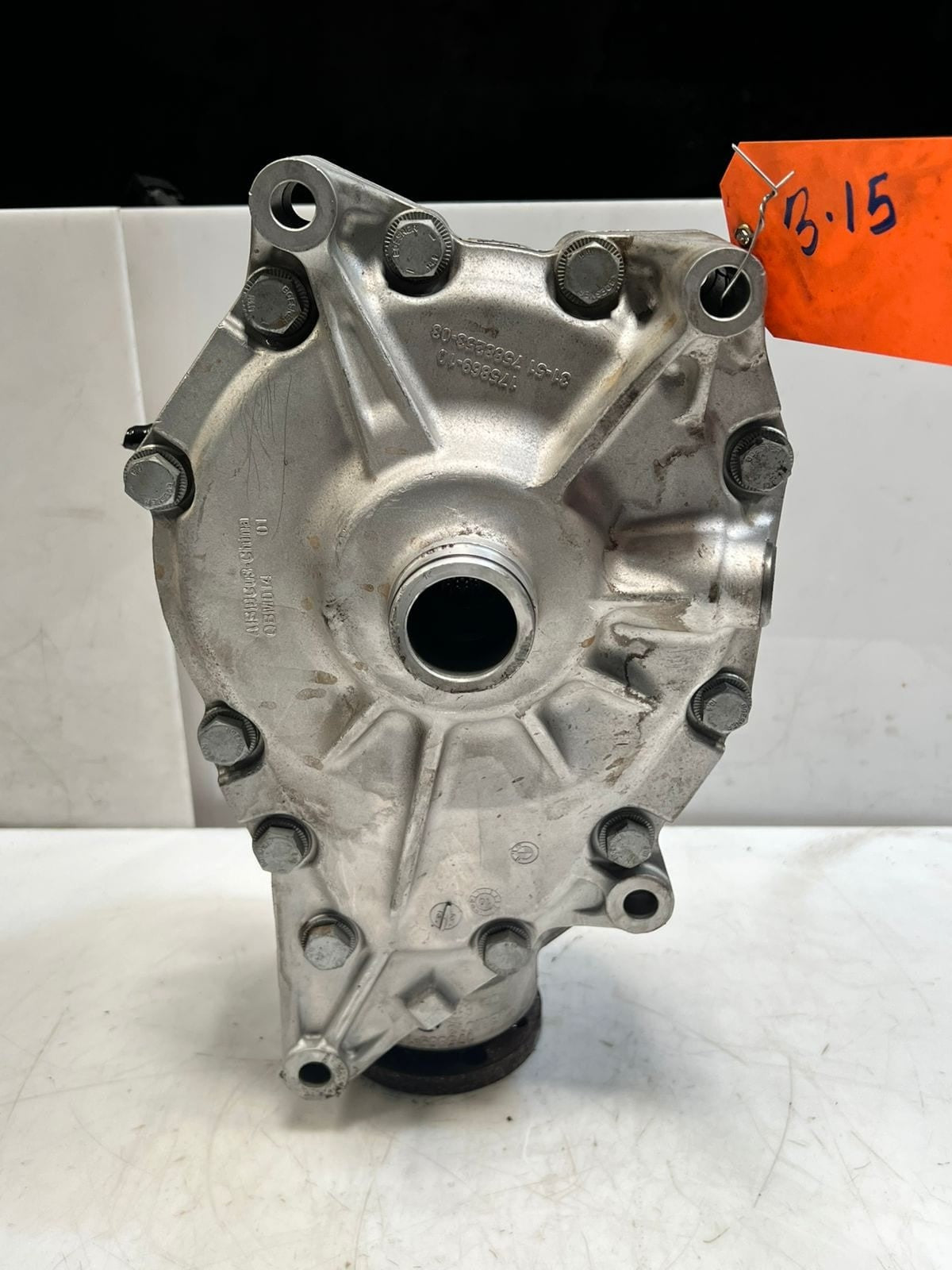BMW E70 X5M and E71 X6M 4.4 V8 Front Differential Carrier 3.91 Ratio 7602072 OEM