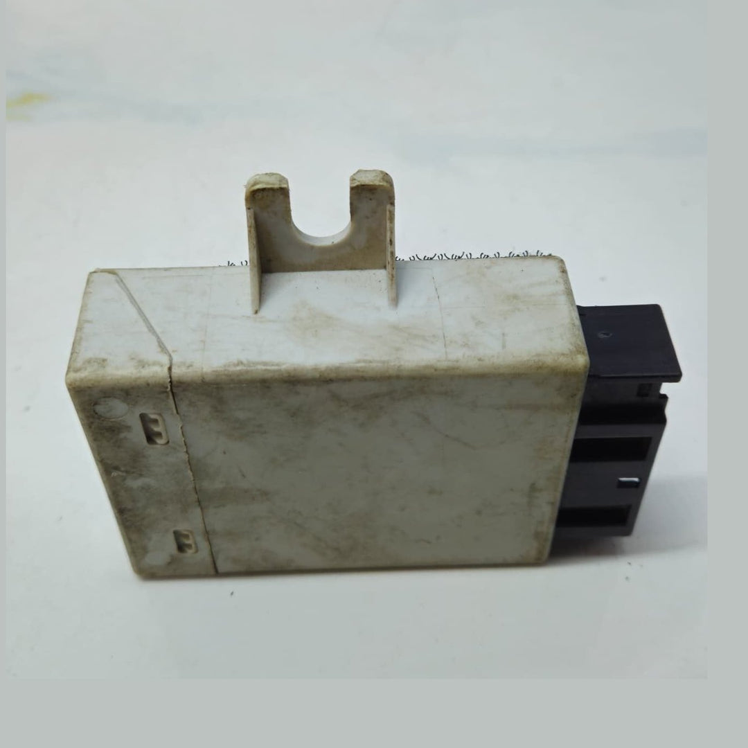 BMW G30, G31, G38 Security Control Module 8097898