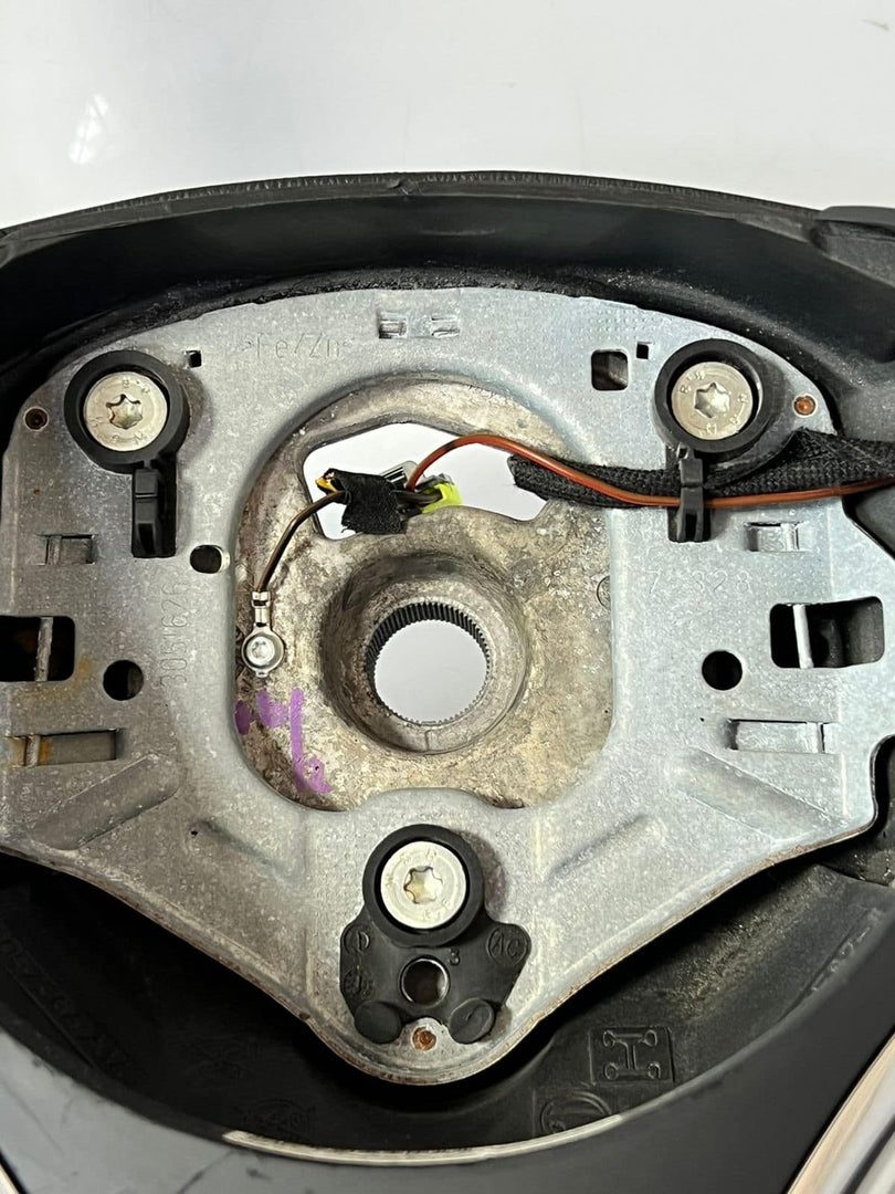 2007-2013 BMW 328i E90, E91, E92, E93 3' Sport Steering Wheel 6772147 OEM