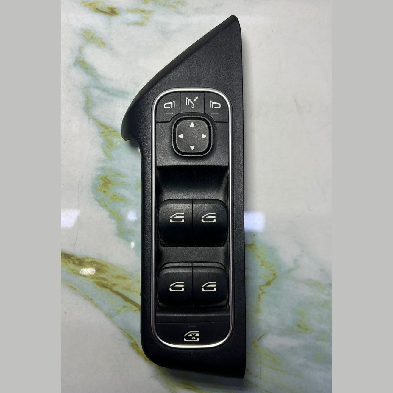 19-20 Mercedes A220 Power Window Switch A1679050101 A-Class W177, G-Class W463, 
