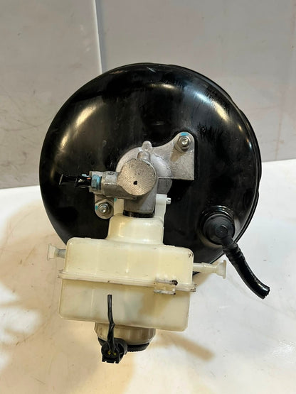 2007-2013 BMW X5 E70 X6 E71 Power Brake Booster CYLINDER 6791409 OEM