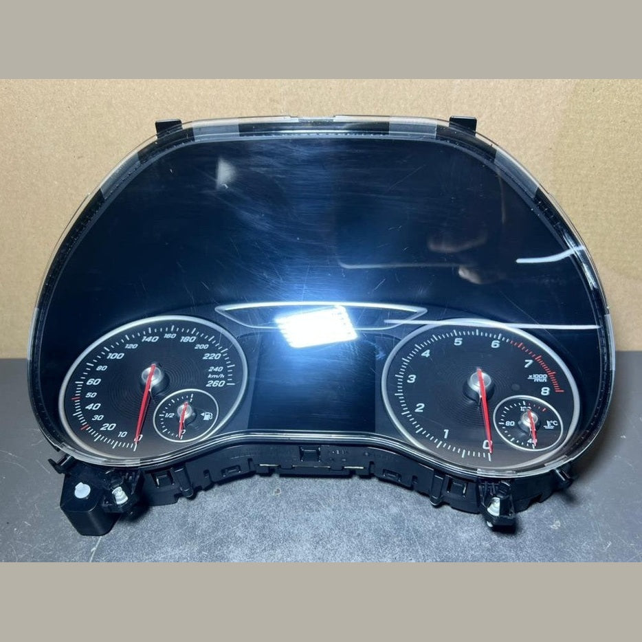 2012-2014 Mercedes-Benz W246 B-Class Instrument Cluster Speedometer A246 9006913