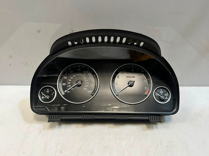 2014-2018 BMW X5 F15 X3 F25 Instrument Cluster SPEEDOMETER 6820601 OEM