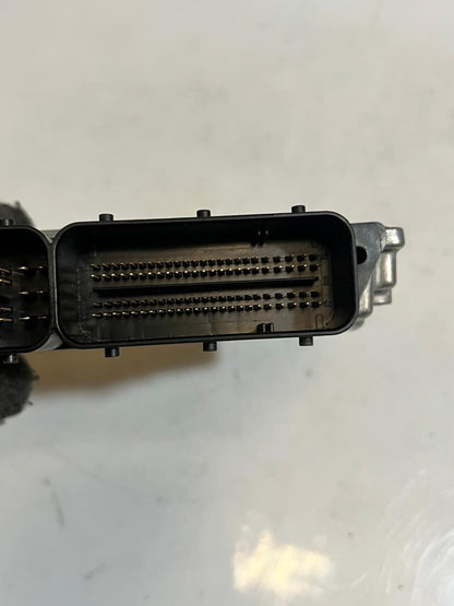 BMW E87 N47D Engine Control Unit ECU SET DDE + CAS3 + 1KEY 7811700 OEM