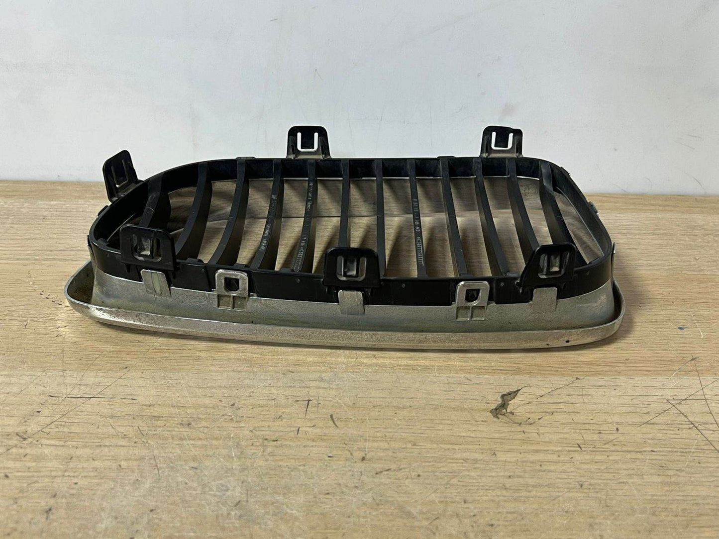 BMW 1 Series E81 E82 E87 LCI E88 Grille Chrome Frame Right O/S 7166440
