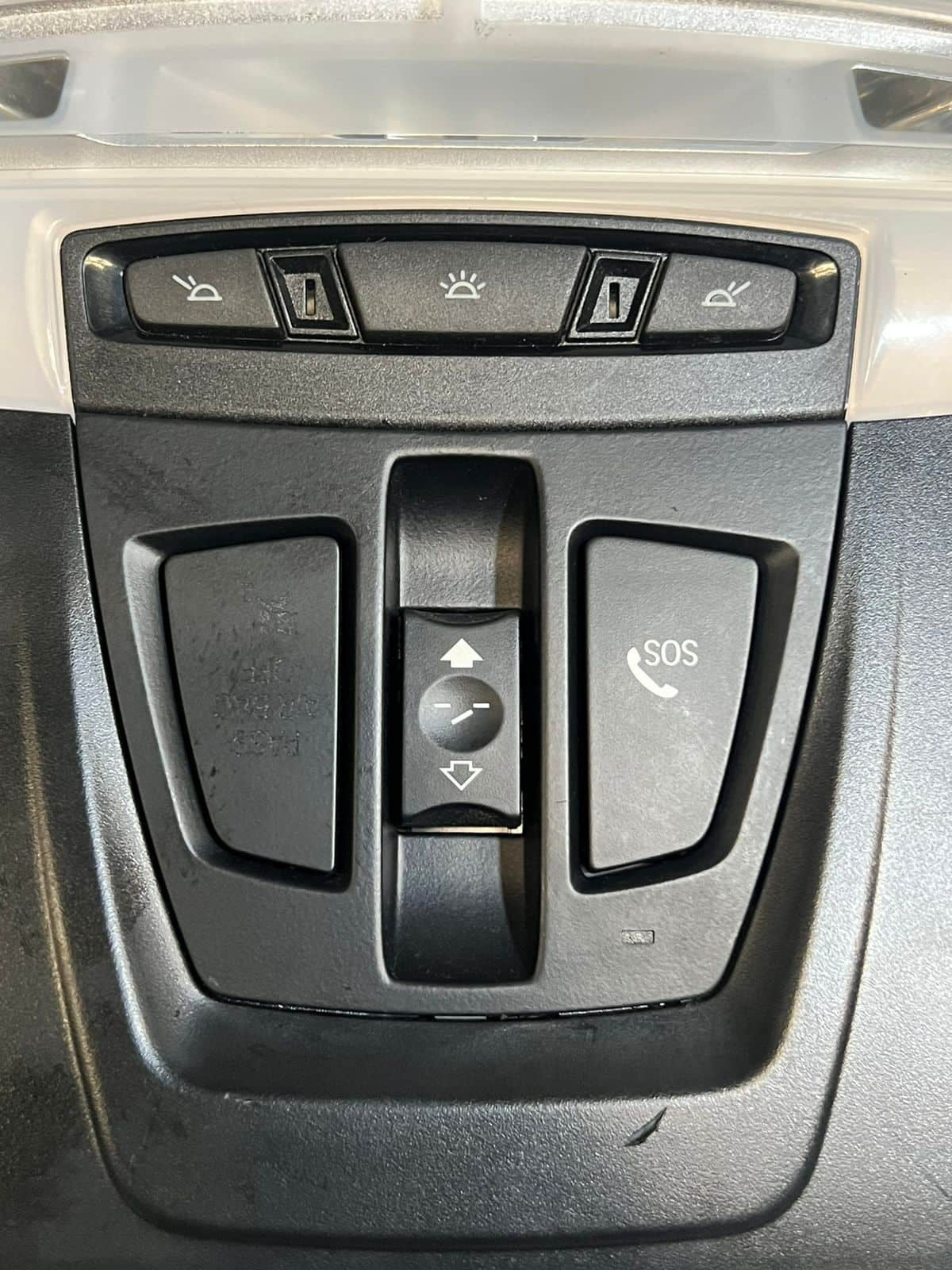 2017-2019 BMW X1 F15 F10 F11 F30 F48 X2 Interior Roof Reading Light E1072166 OEM