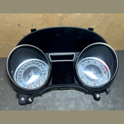 14-17 Mercedes-Benz W117 CLA Instrument Cluster Speedometer A117 9004001 OEM