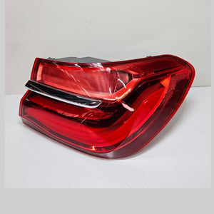 2016-2019 BMW  7-Series G11 G12 750i xDrive Rear Right Side Tail Light 7342964