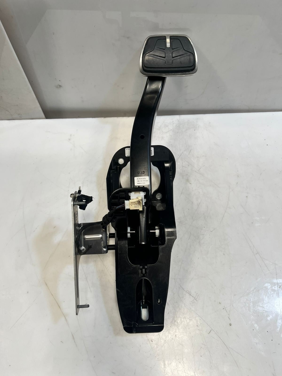 2019 BMW 3 4 Series G20 G21 G22 G23 G26 M SPORT Brake Pedal Assembly 6874282 OEM