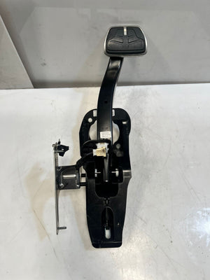 2019 BMW 3 4 Series G20 G21 G22 G23 G26 M SPORT Brake Pedal Assembly 6874282 OEM