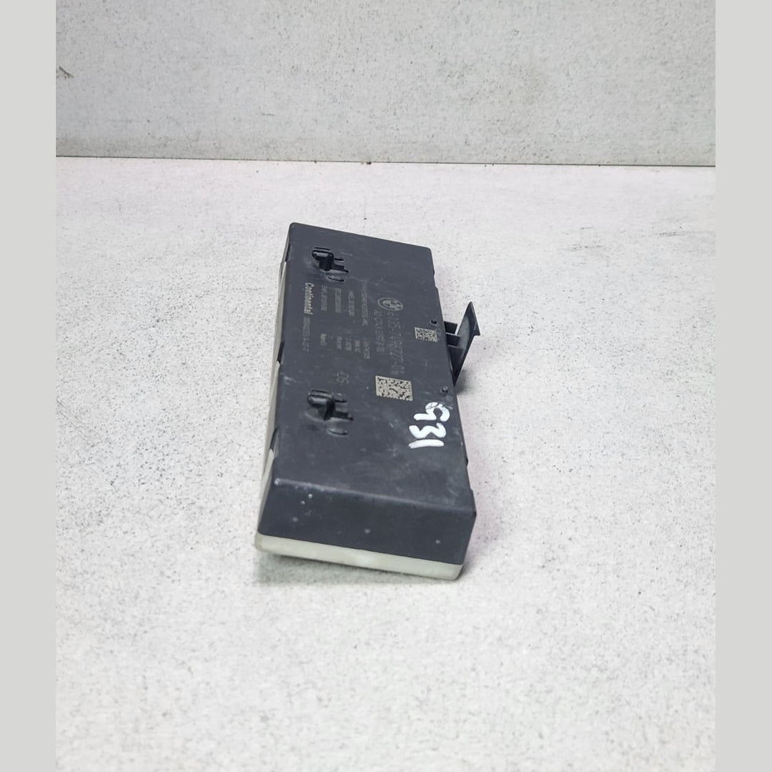 2017 BMW 530i Tailgate Control Unit 7496727 5 Series G30 G31 and 7 Series G11