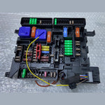 قم بتحميل الصورة إلى عارض الصور، OEM BMW F48 F44 F39 F56 F57 F54 FUSE RELAY POWER SUPPLY DISTRIBUTOR BOX 9270356