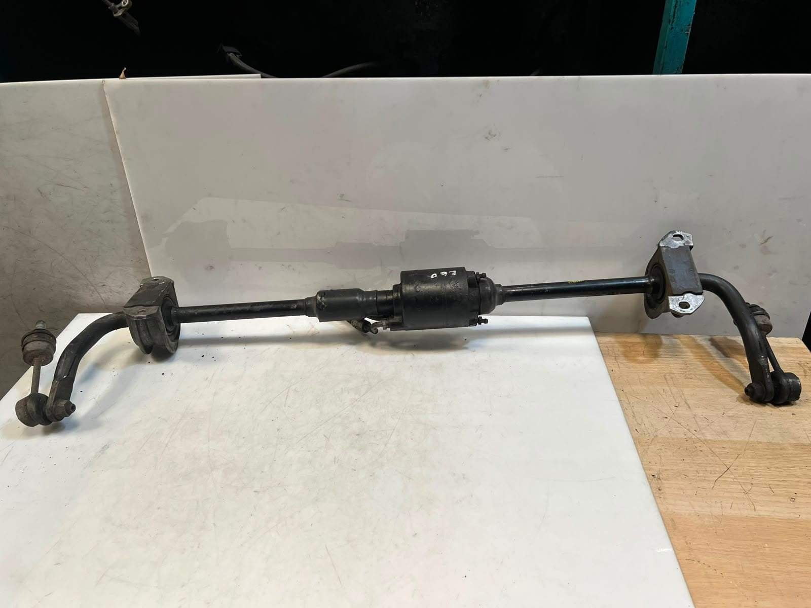 BMW 5 6 Series E60 E61 E63 E64 Rear Active Stabilizer Dynamic Drive 6760166 OEM