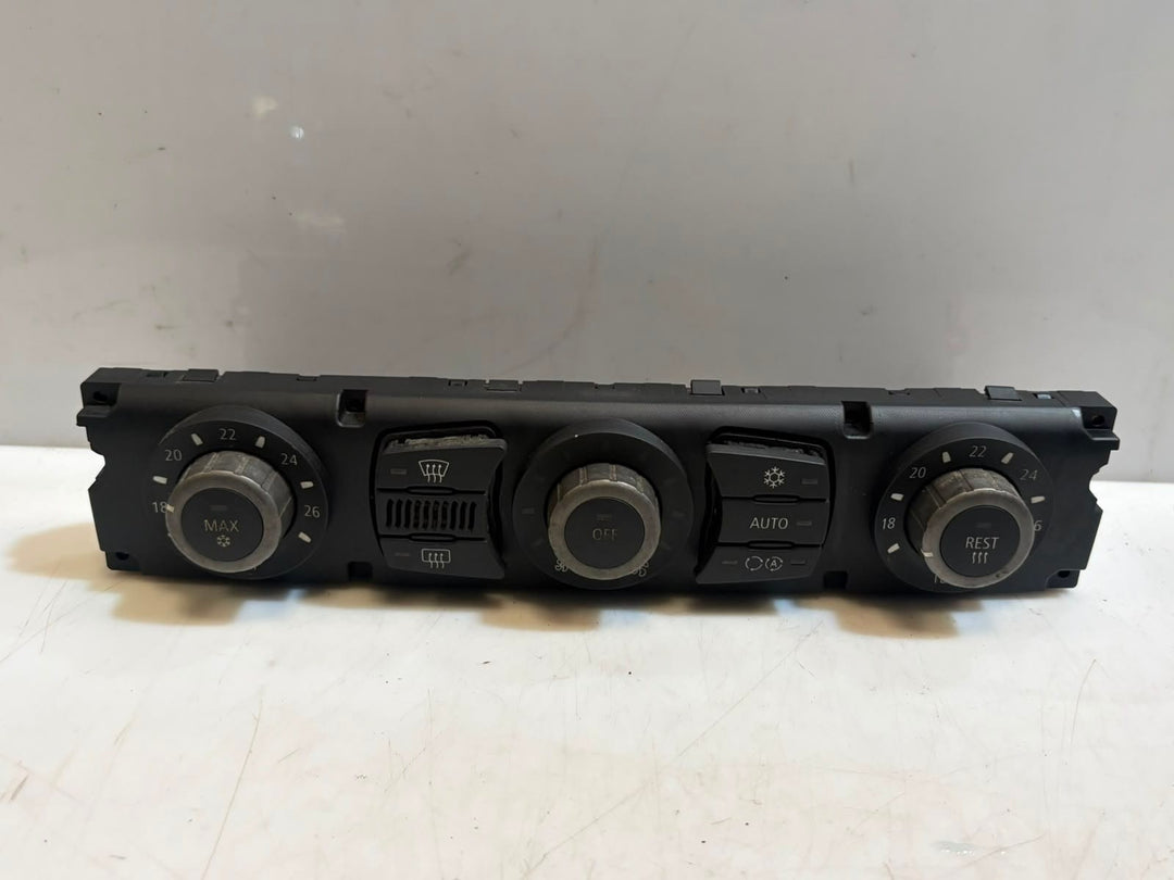 2003-2007 BMW 525i 5 Series E60 E61 E63 E64 Climate Control Unit 6938550 OEM