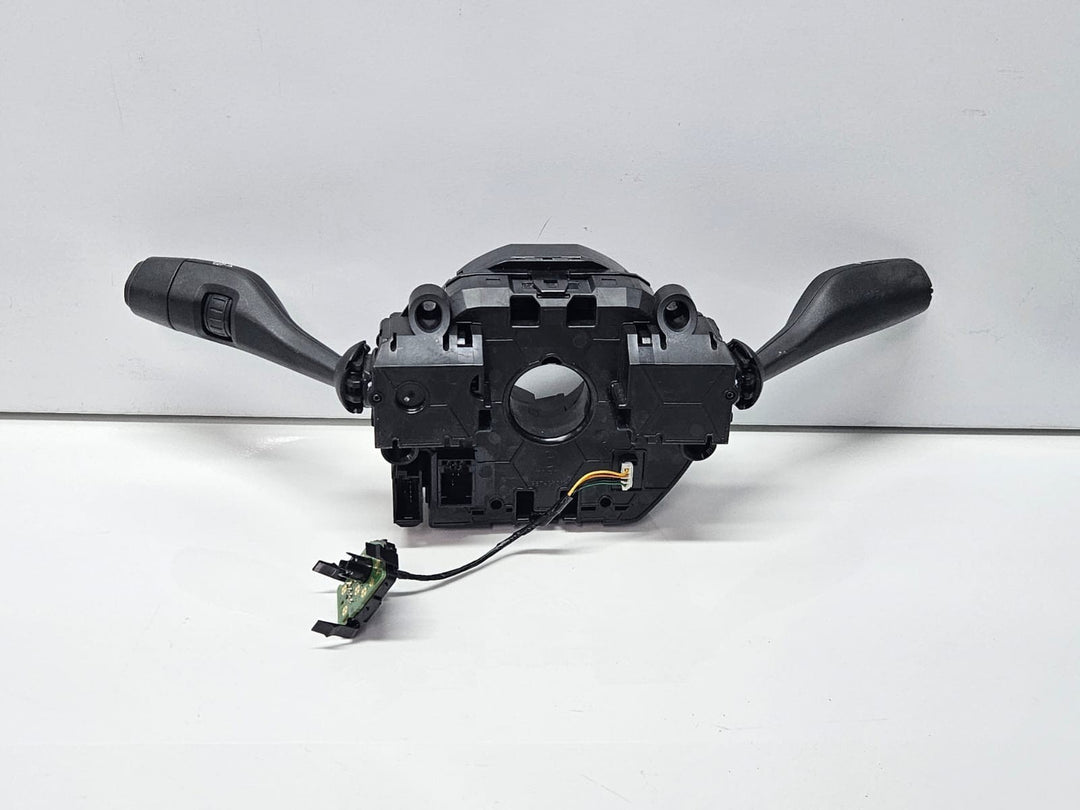 9368601-2015-2017 BMW X5 F15 Wiper Turn Signal Indicator Stalk Switch OEM