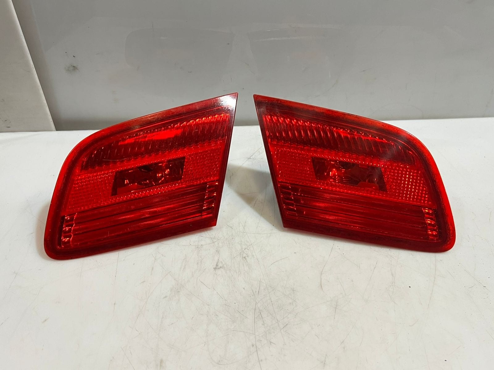 2007-2010 BMW 328i 3' E92 M3 LEFT RIGHT Trunk Mount Tail Light 7162300 7162299 