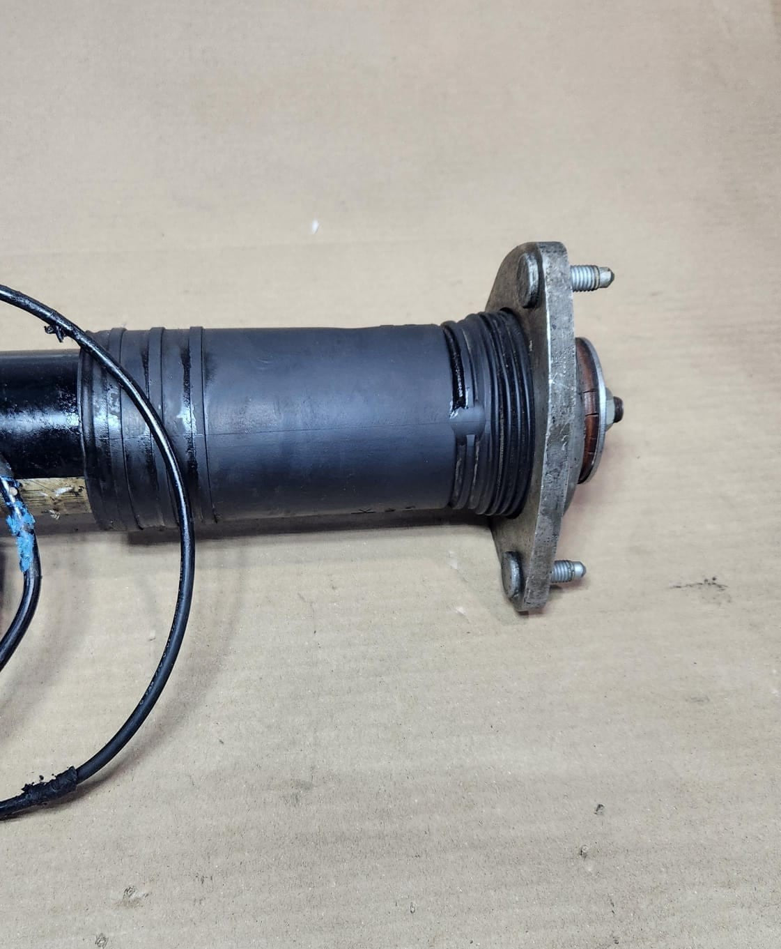 2010-2014 BMW X5 Rear Shock Absorber 6785407 X5 X6 E71 VDC 
