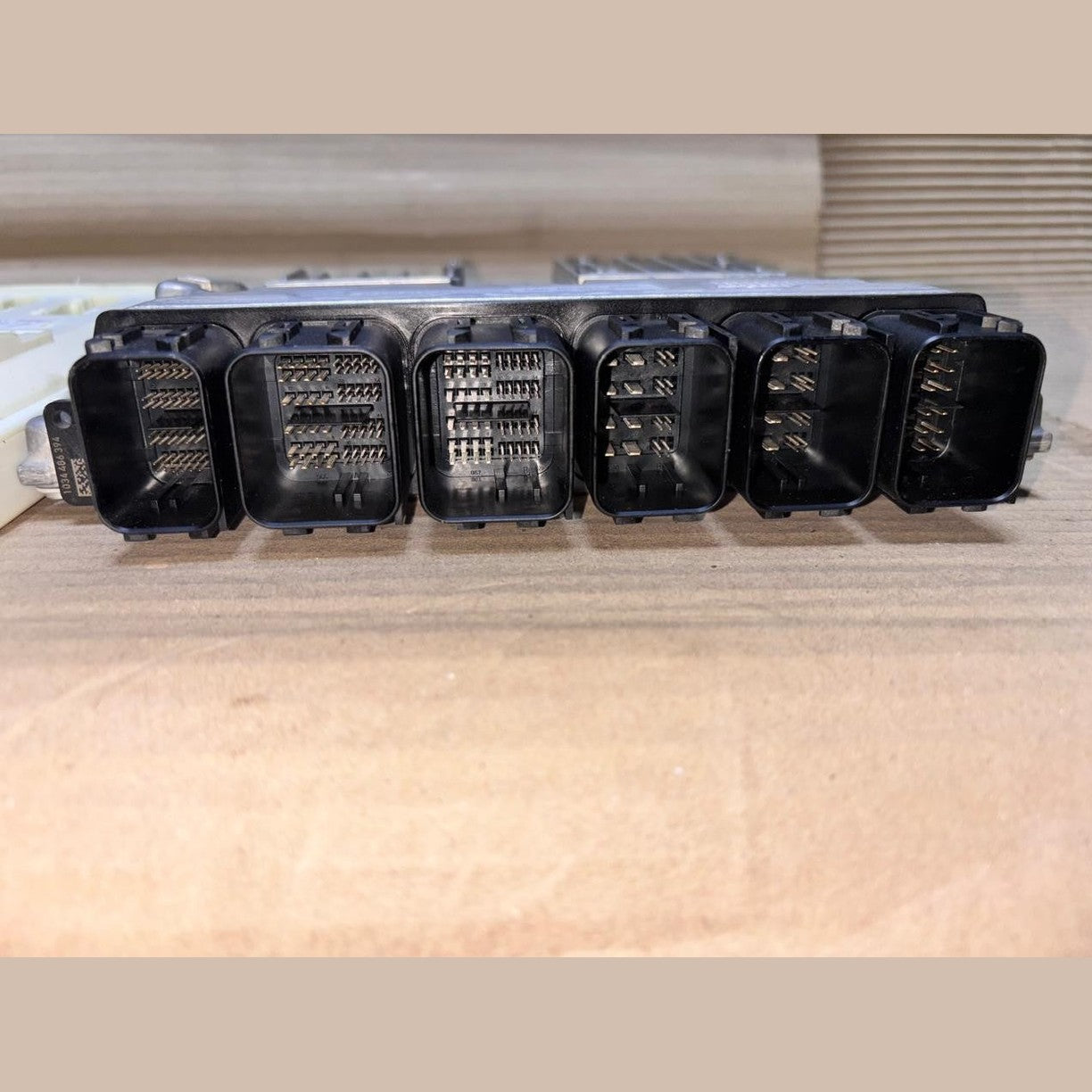 BMW F40 M135i B48E 03-08-2020 ENGINE CONTROL UNIT COMPLETE SET + KEY-  (5A24334)