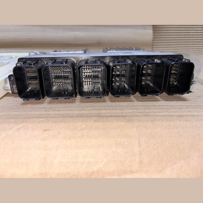 BMW F40 M135i B48E 03-08-2020 ENGINE CONTROL UNIT COMPLETE SET + KEY-  (5A24334)