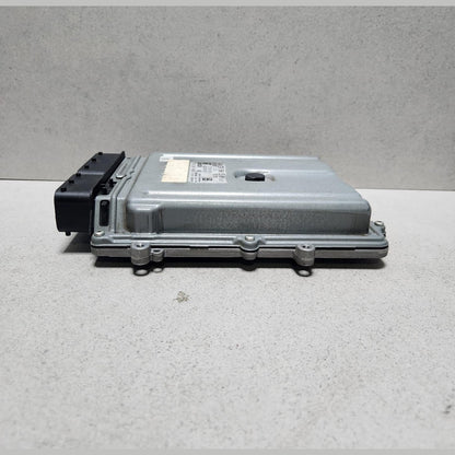 2010-2015 Mercedes-Benz C350 Engine Control Unit A2769001500 W204 C350 