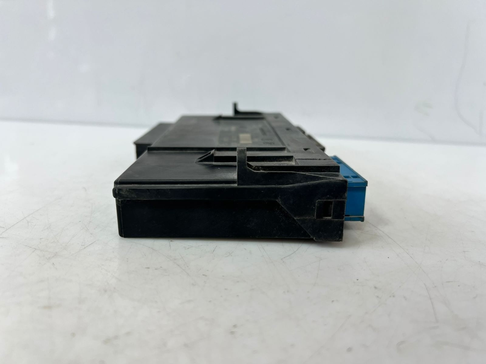BMW 528i 535d 535i 550i 740Li 750i Fuse Junction Box Control Module 9267456 OEM