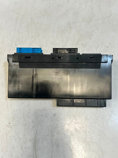 2010-2014 BMW X1 E84 Body Control Module BCM 9305739 OEM