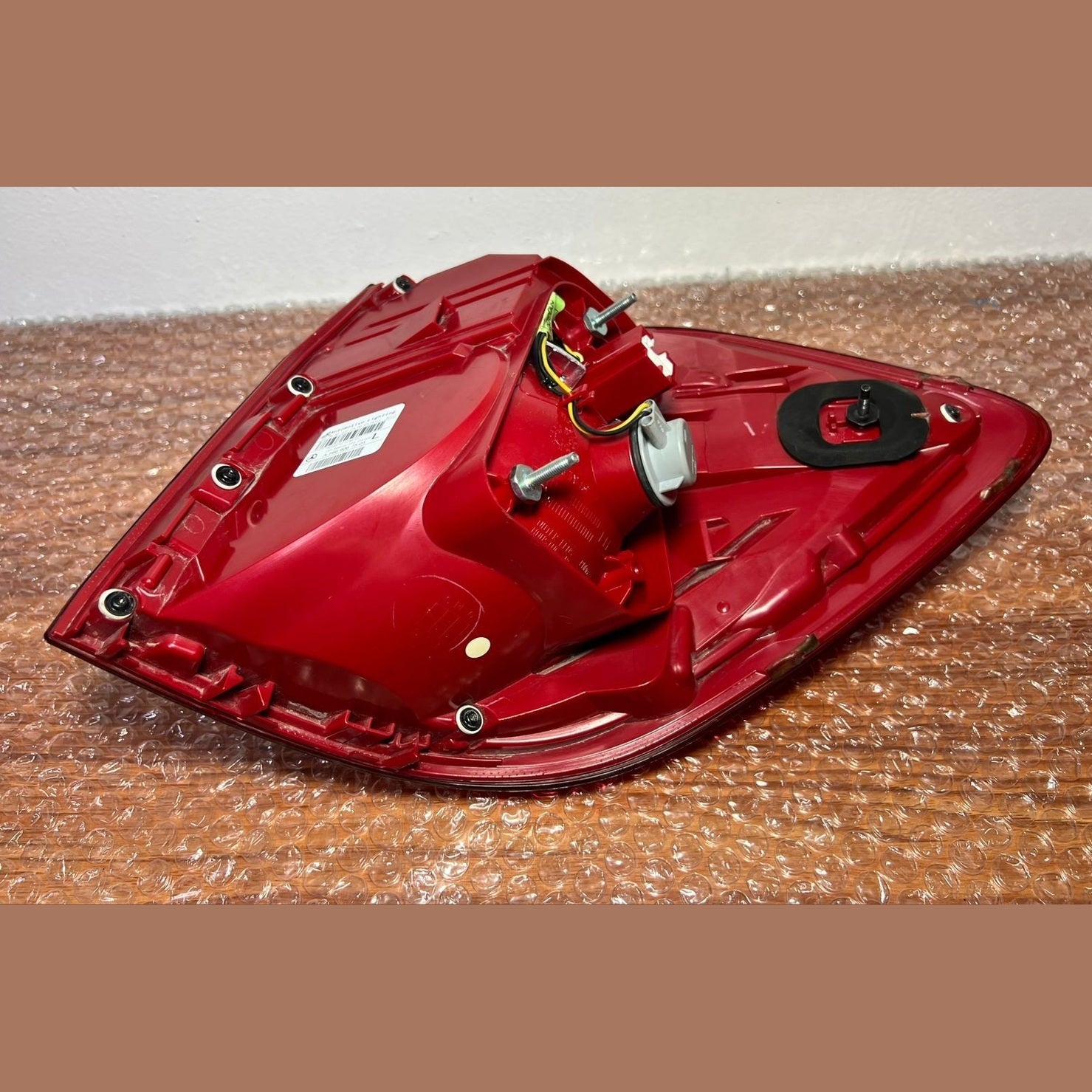 Mercedes W166 GL GLS Rear Left Side Tail Light Brake Stop Lamp A166 9067501