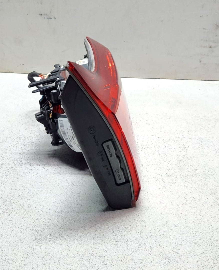 2014-2016 BMW 428i xDrive Left Inner Tail Light 7296101 4 Series F32 F33 F36