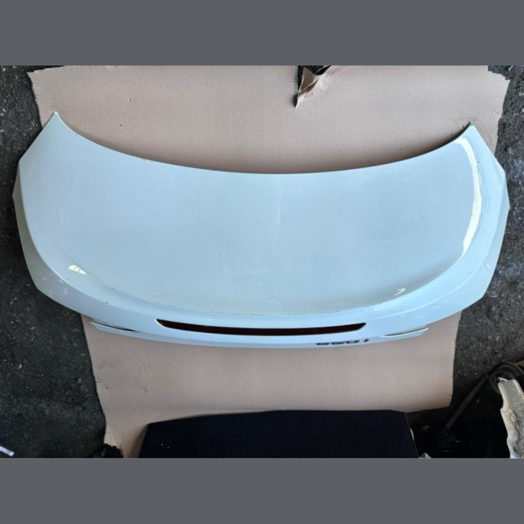 2012-2018 BMW M6 Trunk Lid 7228478 WHITE METALIC F06 
