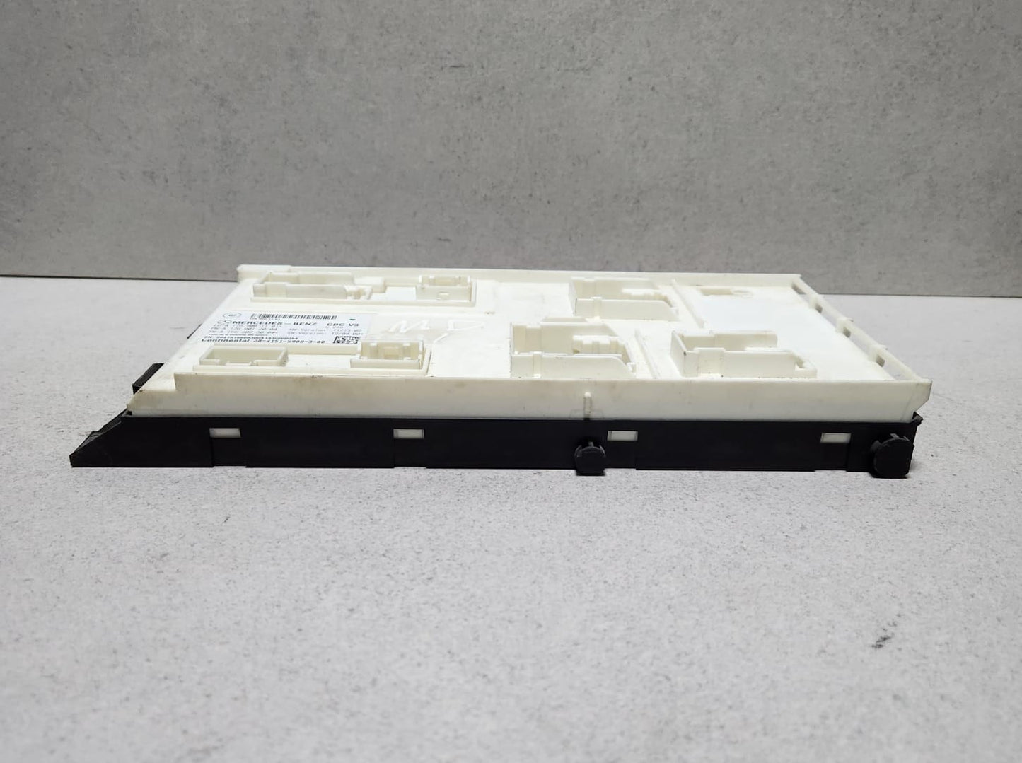 2015 Mercedes-Benz B180 Signal Acquisition Actuation Module A1569003302