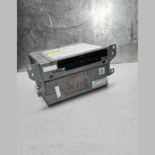 BMW Navigation System Head Unit 6819950 F10 F20 F22 F30 F31 and X5 F15