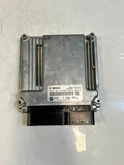 BMW X1 E84, E87, E90, and E91  Engine Control Module ECU ONLY 7628656 OEM