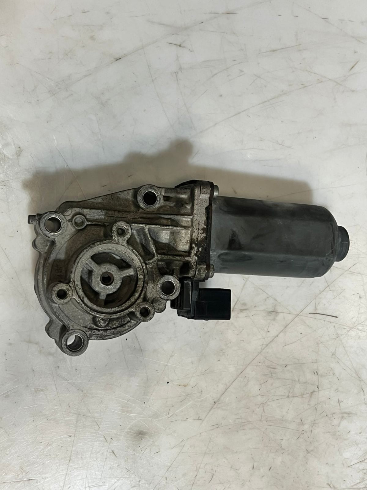 2002-2014 BMW X5 E70 X6 E71 3.0D Transfer Case Actuator Motor 7566250 OEM