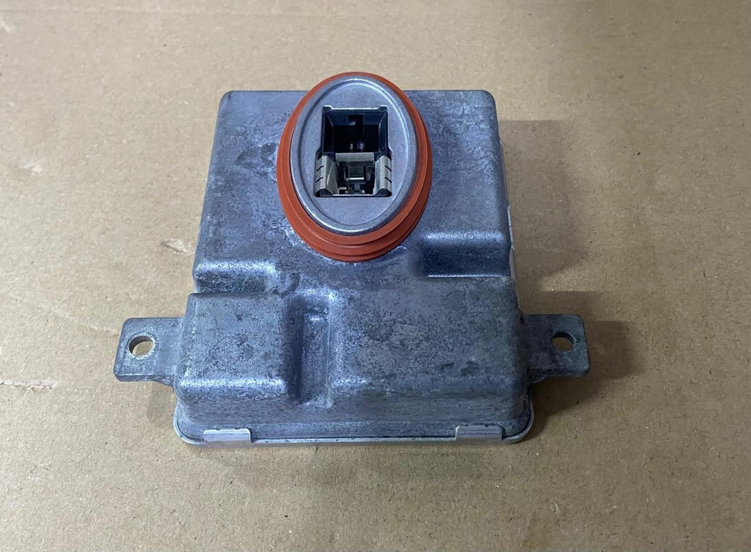 OEM BMW F02 HID Ballast Control Unit Module Left Right 7250624