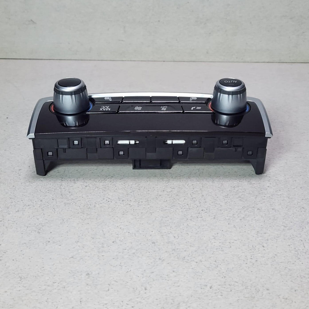 BMW 750 740 730i Rear Air Conditioning Control Panel 6826891 7 Series G11 G12