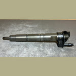 Bild in die Galerieansicht laden, Genuine Mercedes W164 W211 Fuel Injector Sprinter OM642 A642 0701387 Oem Diesel