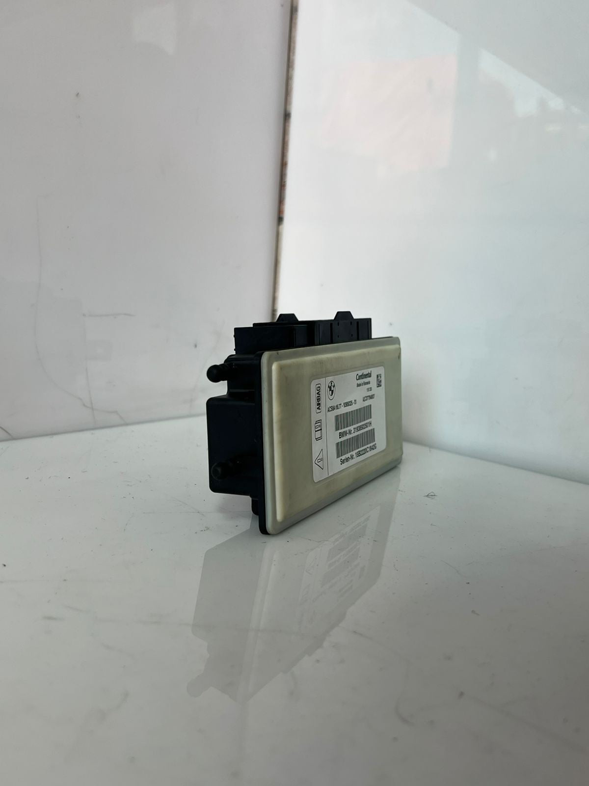 2015 BMW X3 F25 SRS Control Module OEM 9385025 Resettable Safety Restraint Unit