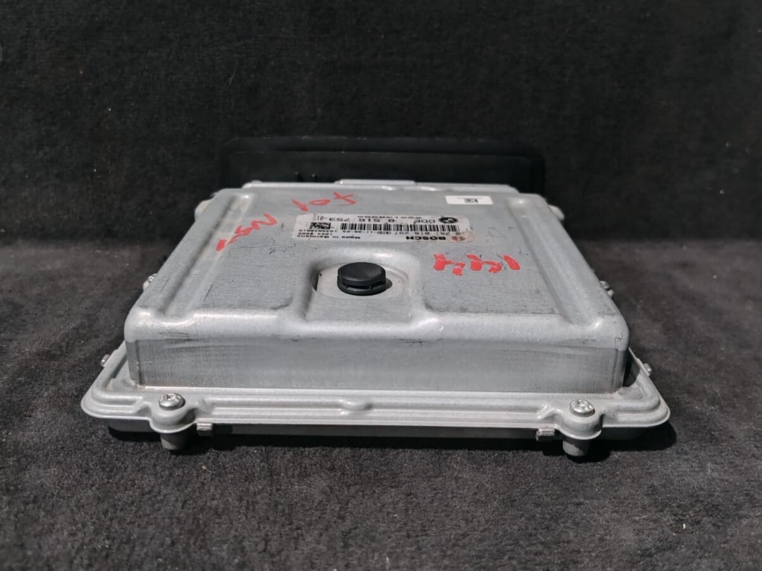 BMW 5, 7 SERIES F01 F07, F02 N57 ENGINE CONTROL UNIT ECU ECM DDE 8516753