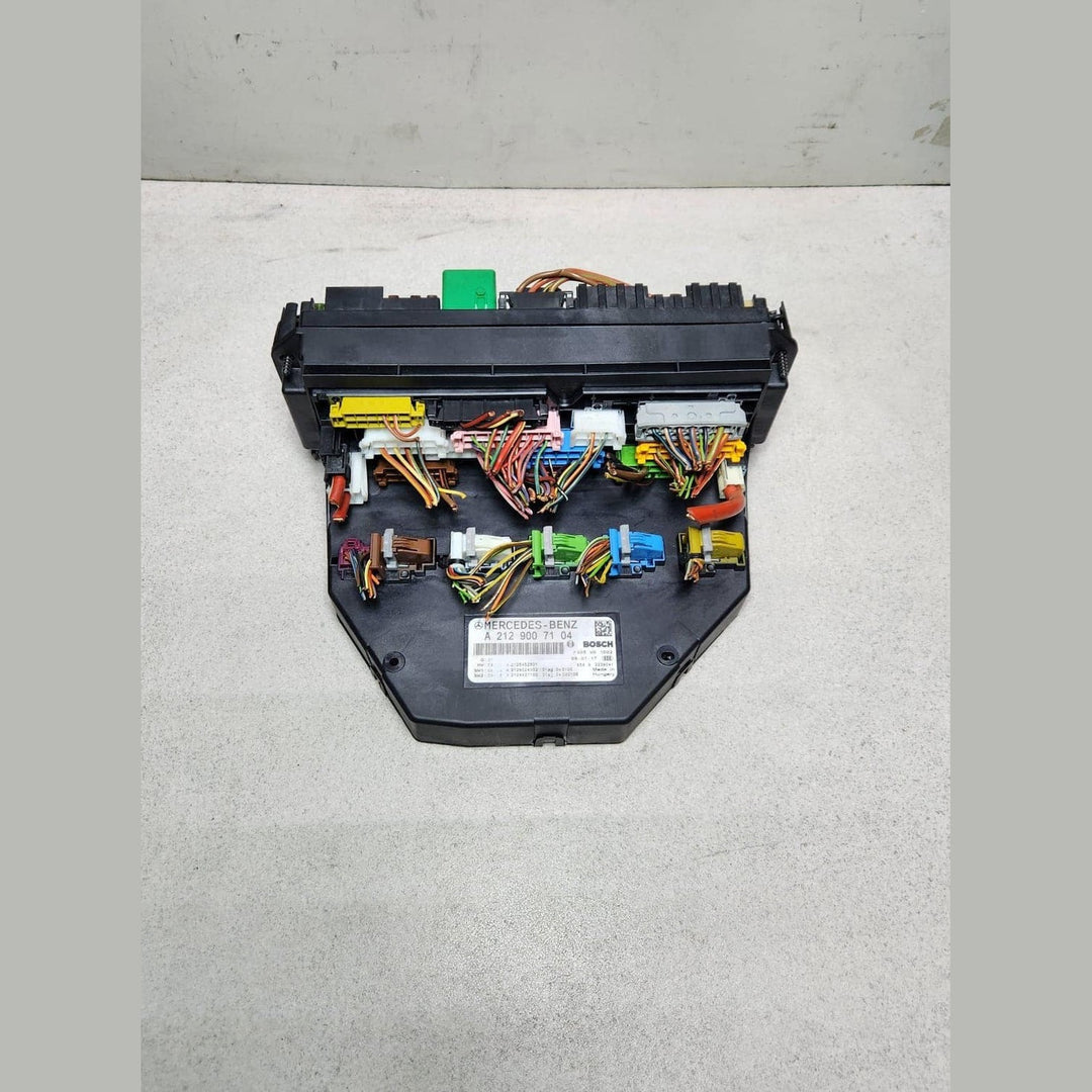 Mercedes-Benz E-Class W212 Fuse Box Module Front Sam Module A2129007104 