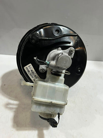 2010-2016 BMW M5 F10 F06 S63 4.4i V8 Brake Master Cylinder with Servo 2284395