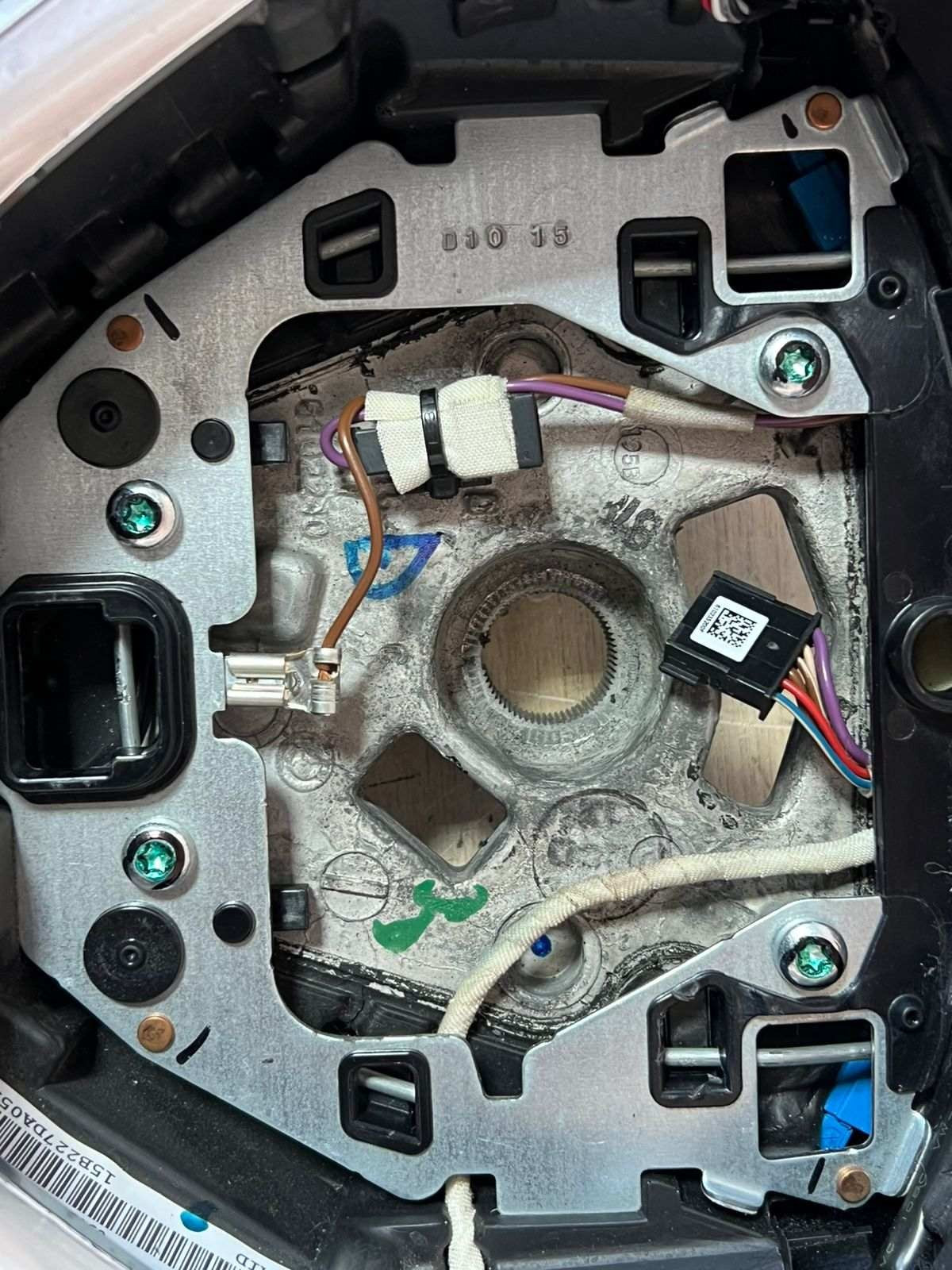 2012 BMW 528i Steering Wheel 6102240 F10 F07 F01 5 Series and 7 Ser