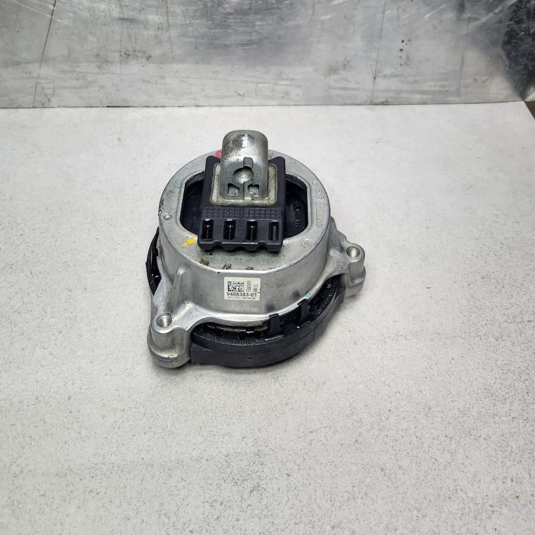 2016-2023 BMW G20 330I Engine Mount Left 9488383 X3 G01 X4 G02 5 Series G30 G31