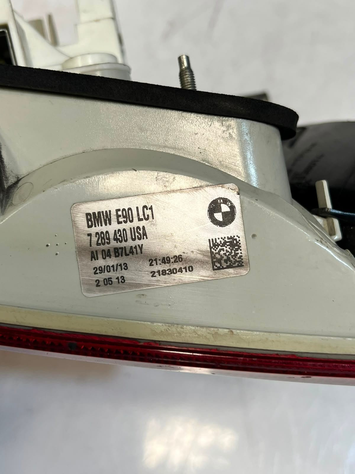 2009-2011 BMW 3 Series E90 323i Rear Right Tail BACK Light 7289430 USA OEM