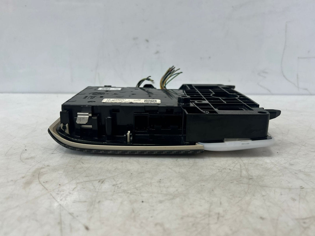2019 BMW i3 I01 i8 I12 2' F45 F46 X1 F48 F39 Interior Roof Lighting 9292911 OEM