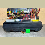 قم بتحميل الصورة إلى عارض الصور، 10-16 Mercedes-Benz W204 W212 Front SAM Module Relay Fuse Box A212 9000106 OEM