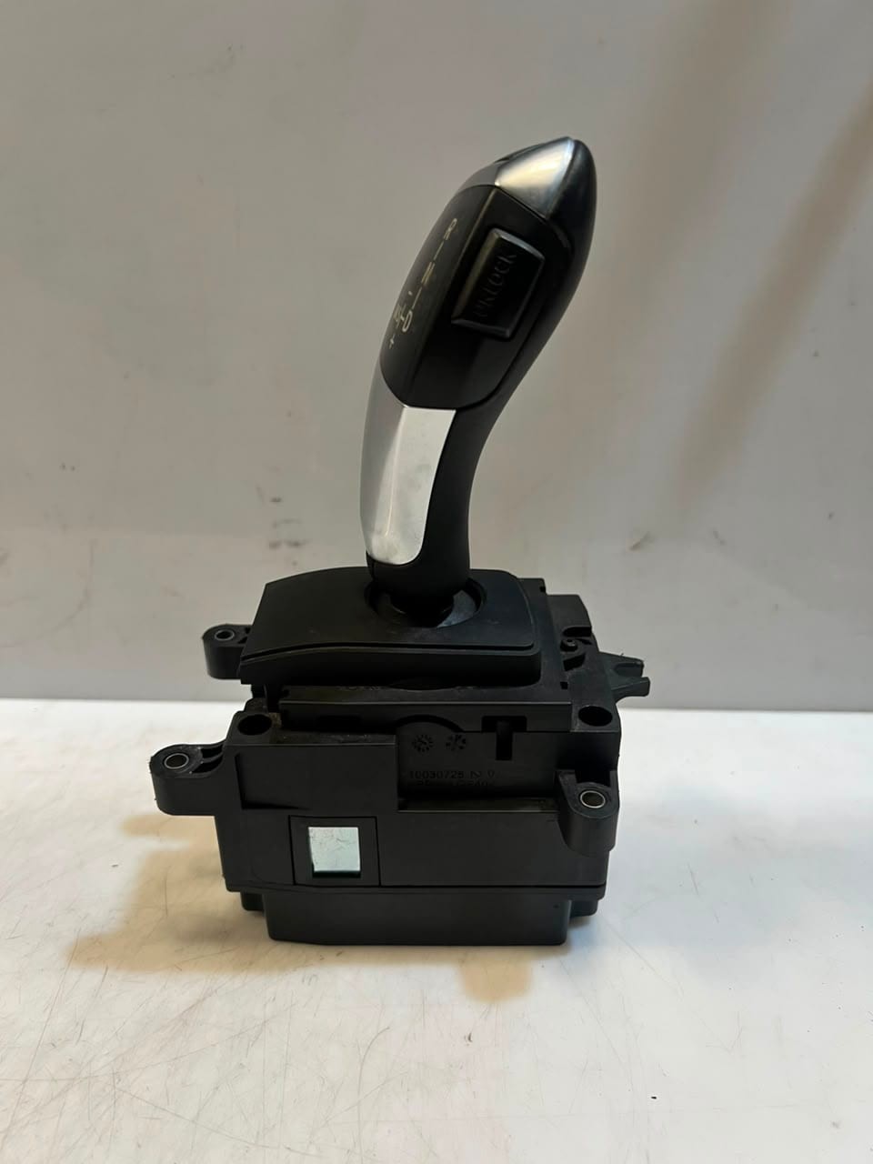 2011-2013 BMW 5' 7' F01 F02 F07 F10 F11 535i Gear Selector Switch 9251188 OEM