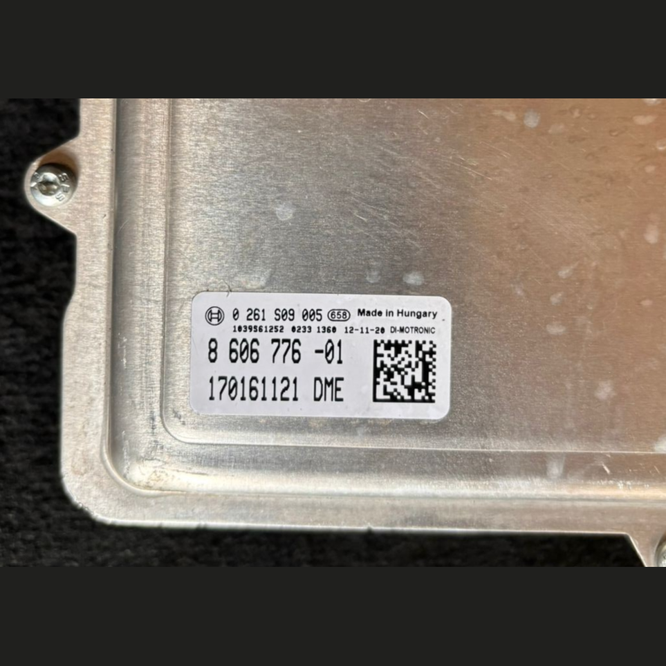 OEM BMW hybrid F30 N55 ENGINE CONTROL UNIT SET + KEY - 8606776