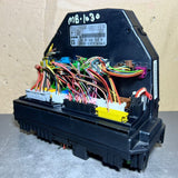 10-16 Mercedes-Benz W212 W204 Front SAM Module Relay Fuse Box A212 9000006 OEM